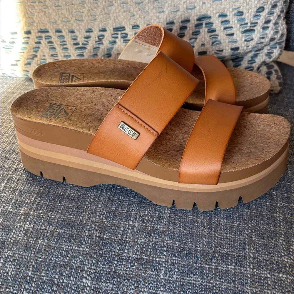 Reef Cushion Vista Higher Platform Slide Sandals size 7 - Picture 3 of 12
